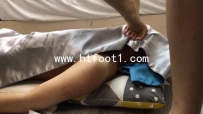 24339 鱼爹裸足踩踏和深喉