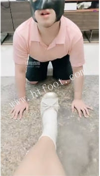 ZB7321 艾佳】调教狗35分钟