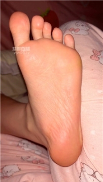 【第一视角】【不甜】裸足羞辱寸止    251118-2