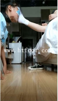 TL15889 哈宝S小学妹来伺候着55分钟