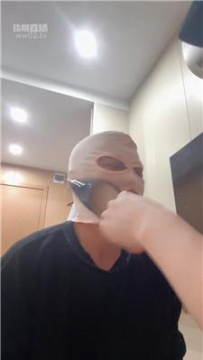 【调教视频】【盘丝小贱】抽耳光-掐脖踩脖窒息 JS251018-12