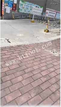 TL44541 素人挖掘机】户外开发jk小姐姐17分钟