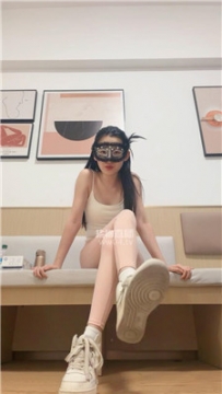 【第一视角】【黎舒】脏鞋底瑜伽裤美臀    251104-34