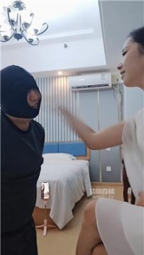 【调教视频】【毛绒月亮】剧情-被女友丈母娘调教【双视角版】 JS251010-25