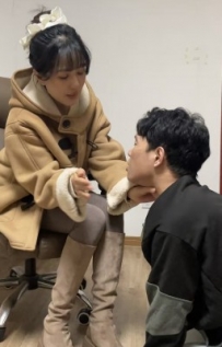 开发短剧演员 素人小姐姐 YC-251217