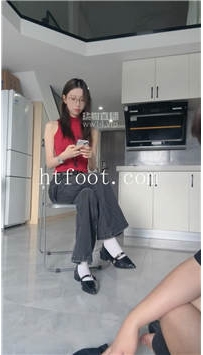 ZB11349 素人挖掘机-眼镜女神返场调教41分钟