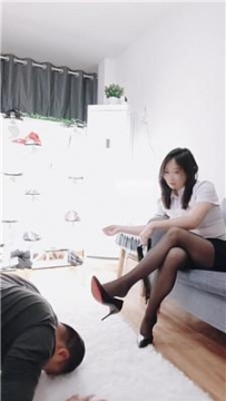 【调教视频】【武汉情侣主】高跟黑丝玩虐骚狗 JS251226-36