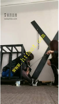 TL23778 十三姨】囚禁变性邢犯暴打42分钟