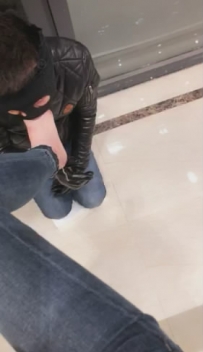 TL1666 歌迪丝S 商场调狗侍候主人走累的脚 0325