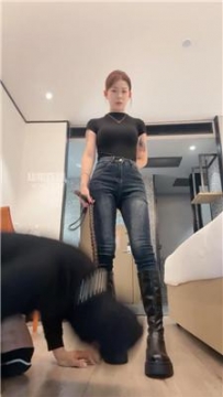 【调教视频】【UUs】呕吐圣水拌饭 bf58319