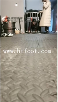 TL18038 妖精S合法萝莉S户外长靴玩家奴50分钟