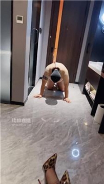 【调教视频】【芊芊】酸臭黑丝美腿虐杀  JS250810-23