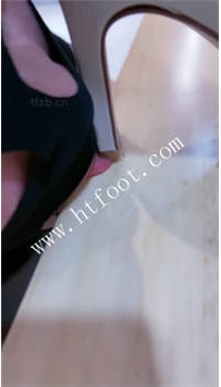 TL44360 陈莹斯】调教迟到耳光40分钟