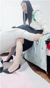 【调教视频】【兰姐】寂寞少妇的脚下奴[下] JS251013-22