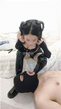 【调教视频】【兔兔】咀嚼物鞋底贱狗舔的真起劲 bf63152