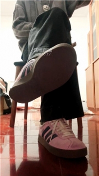 【第一视角】【朦】白袜裸足香水炸J    260111-10