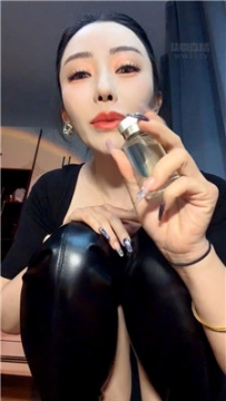 【第一视角】【鹿鹿大人】香水靴子口水胯下美臀    260530-12