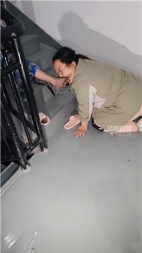 【调教视频】【是樱樱呀】玩虐闺蜜犬【完整版】 JS251008-37