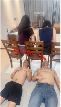 TLZB26065腿腿-双女神调教三条狗黄金盛宴33分