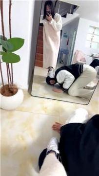 【调教视频】【Vito】踢裆-品尝原味肉丝jio bf61666