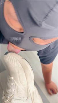 【调教视频】【小玉】跪舔脏鞋白棉袜-赏赐圣水 JS250716-42