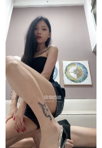 ZB10121 万万-玩弄小狗狗拉33分钟