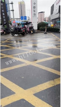 ZB2721 素人挖机】开发素人体育女老师25分钟