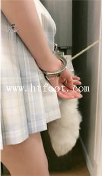 TL14877 维妮S调教女奴走绳虐刚虐音60分钟
