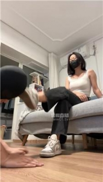 【调教视频】【可可公主】沉浸式-健身后原味鞋袜辱 JS251007-27