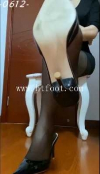 25765  【妆主S2021】妆主&amp;黑丝高跟羞辱POV第一视觉！！！