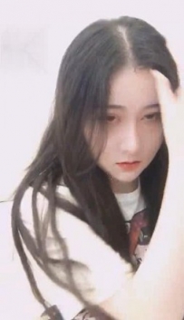13424【小温婉S】网红脸S第一视角各种羞辱调教