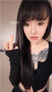 【调教视频】【安晴】纹身小妹的脚下奴 bf59029