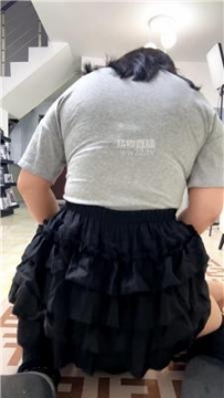 【调教视频】【素人饮水机】性感女神网袜踩虐 JS260412-20