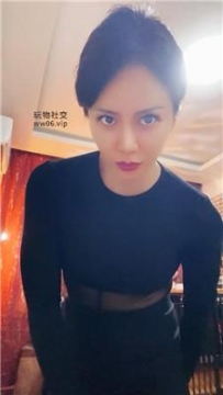 【调教视频】【冷颜】圈养狗笼/狗盆喂圣水 JS241227-5