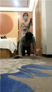 【调教视频】【小原妈妈】下跪强迫舔高跟黑丝臭脚 JS241227-31