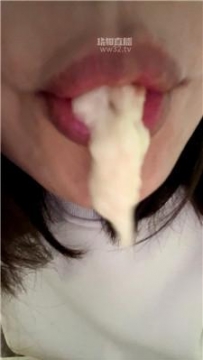 【调教视频】【小核桃可可】重口-强制喂食咀嚼物场 JS260409-7