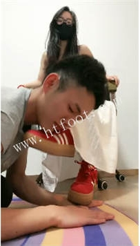 ZB5088 薇薇】圣水泡面33分钟