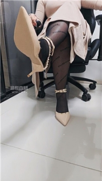 【第一视角】【千月大人】羞辱调教富家小姐    260321-16