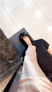 【调教视频】【楚楚】高贵女主踩踏坐脸 bf61725
