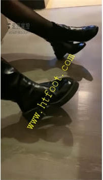 TL24483 胖虎】开发女高巅峰场火77分钟