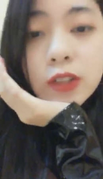 TL2453 舔鞋底酸奶脚脸接拖鞋游戏