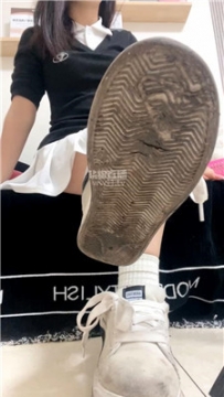 【第一视角】【菲菲】脏鞋底白袜裸足炸    260117-6