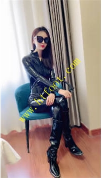 TL35924 浅夏】皮衣皮靴虐建构44分钟