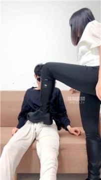 【调教视频】【奇了怪了】挑逗抖M男友 JS260229-4