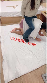 TLZB26116忘忧情侣主-鞋底清理踩踏除臭舔脚深喉圣水30分