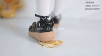 28142  【布灵洛洛】CW-005 面包君身体检查