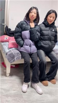 【调教视频】【小宇狗狗】开发双学生妹玩虐 JS251117-27