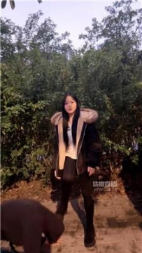 【调教视频】【小琼】户外-狗舌清理脏长靴 JS251201-22