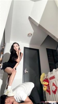 【调教视频】【莫吉托】纹身小主白袜羞辱 bf60276