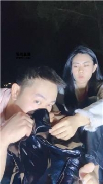 【调教视频】【苏晚】野外汗脚除臭【双视角版】 JS250515-21